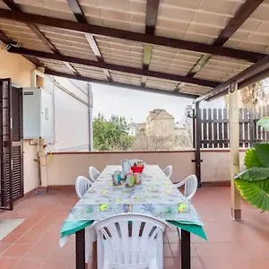  Appartamento Per Chi Ama Prendere Il Caffe In Terrazzo