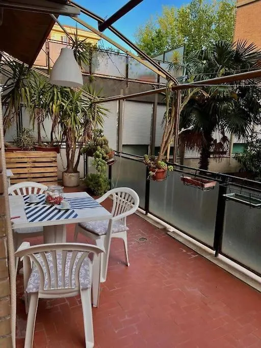 La Terrazza Romana Centro Di Roma Apartment 0*, Rome